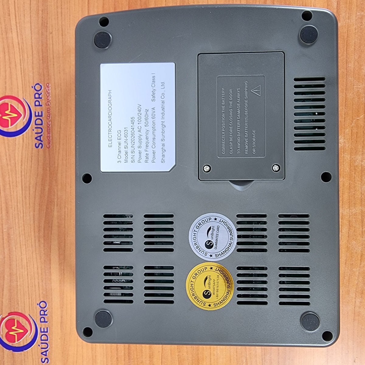Eletrocardiógrafo SunBright SUN-6031 – ECG 3 Canais 12 Derivações – Ecrã 7"