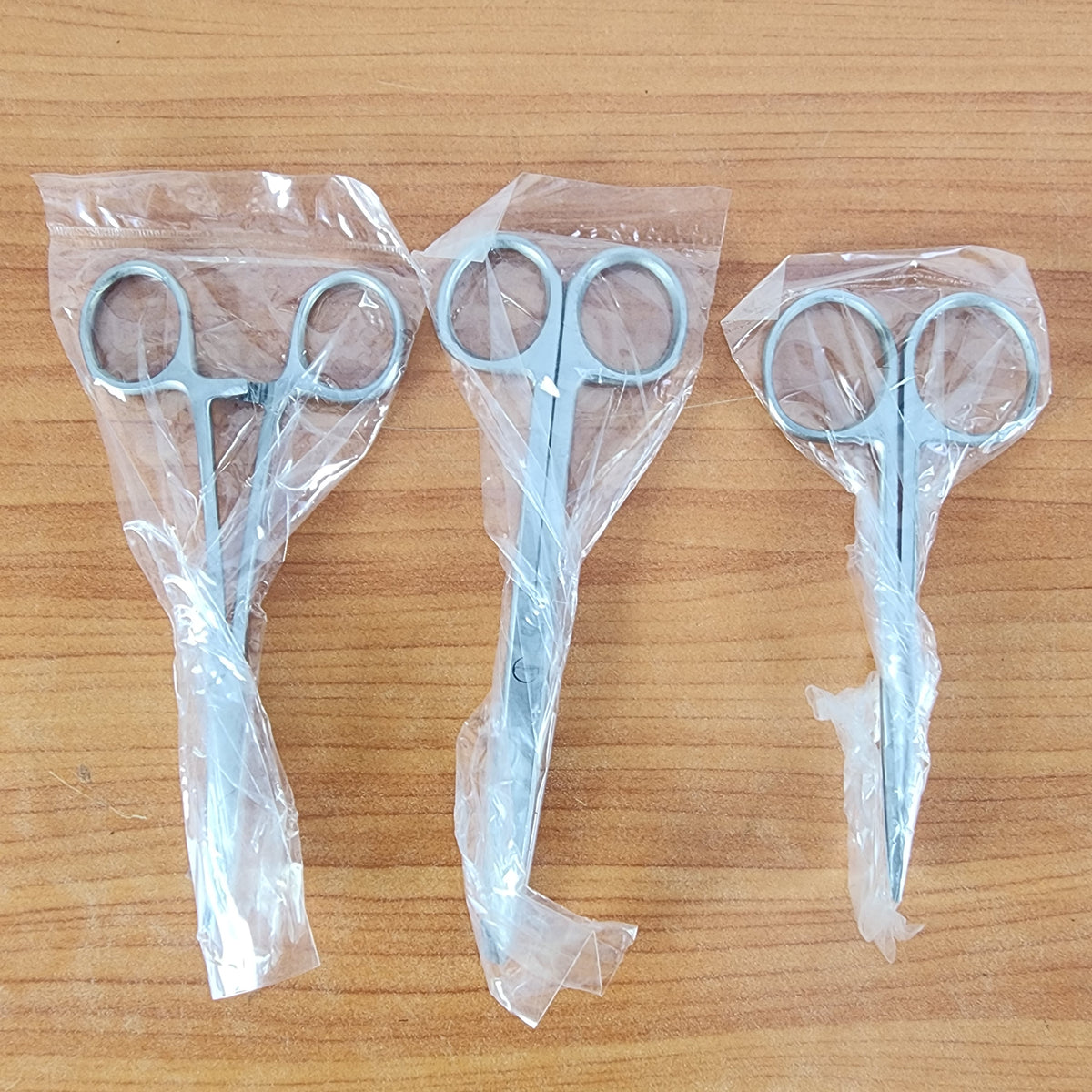 Kit de Pequena Cirurgia com Instrumentos em Aço Inoxidável