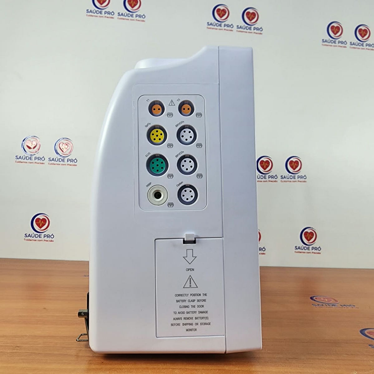 Monitor Contec CMS8000 12,1" | Fanless | 6 param | 1un Sequele