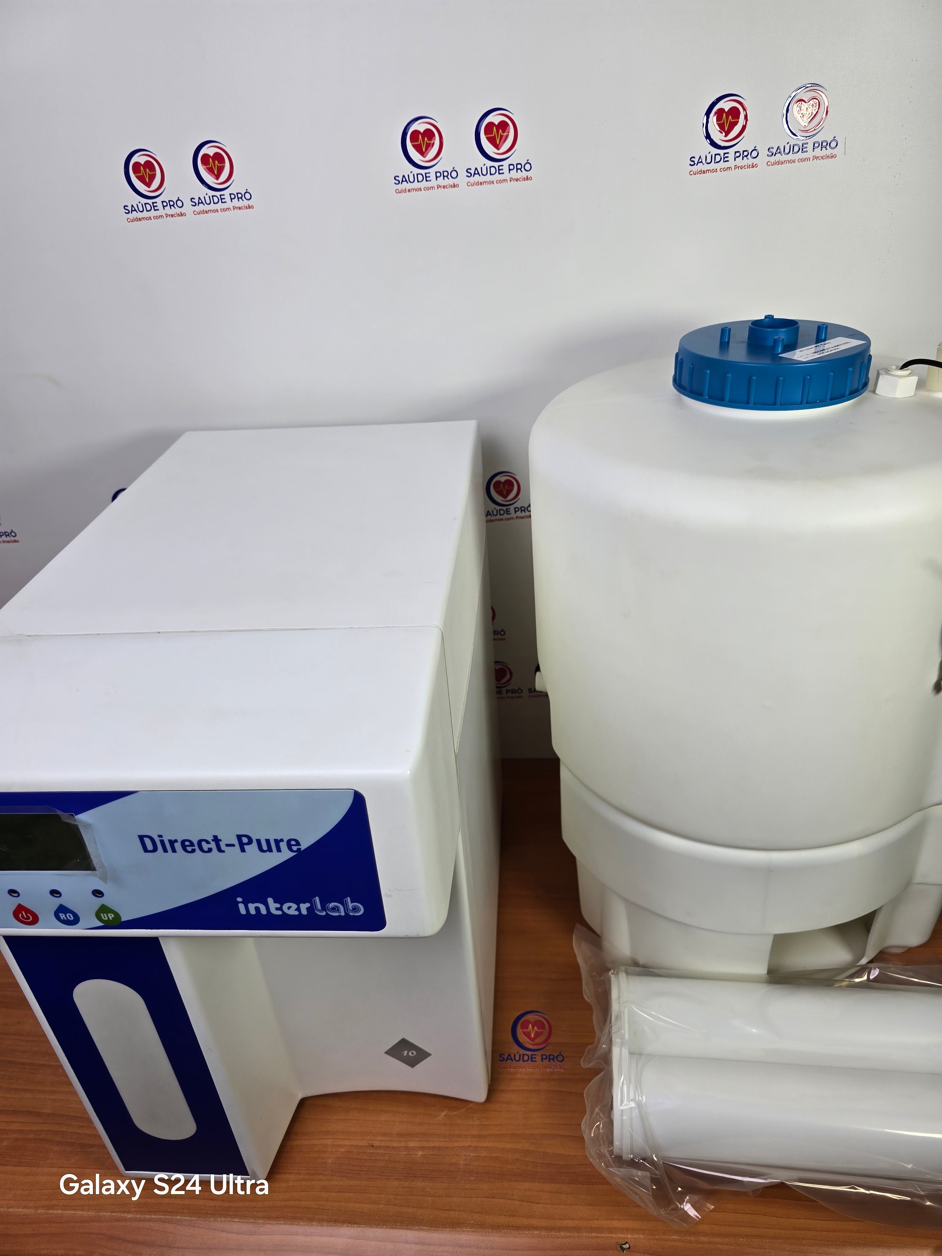 Sistema de Purificação de Água Ultra Pura modelo Direct-Pure®UP