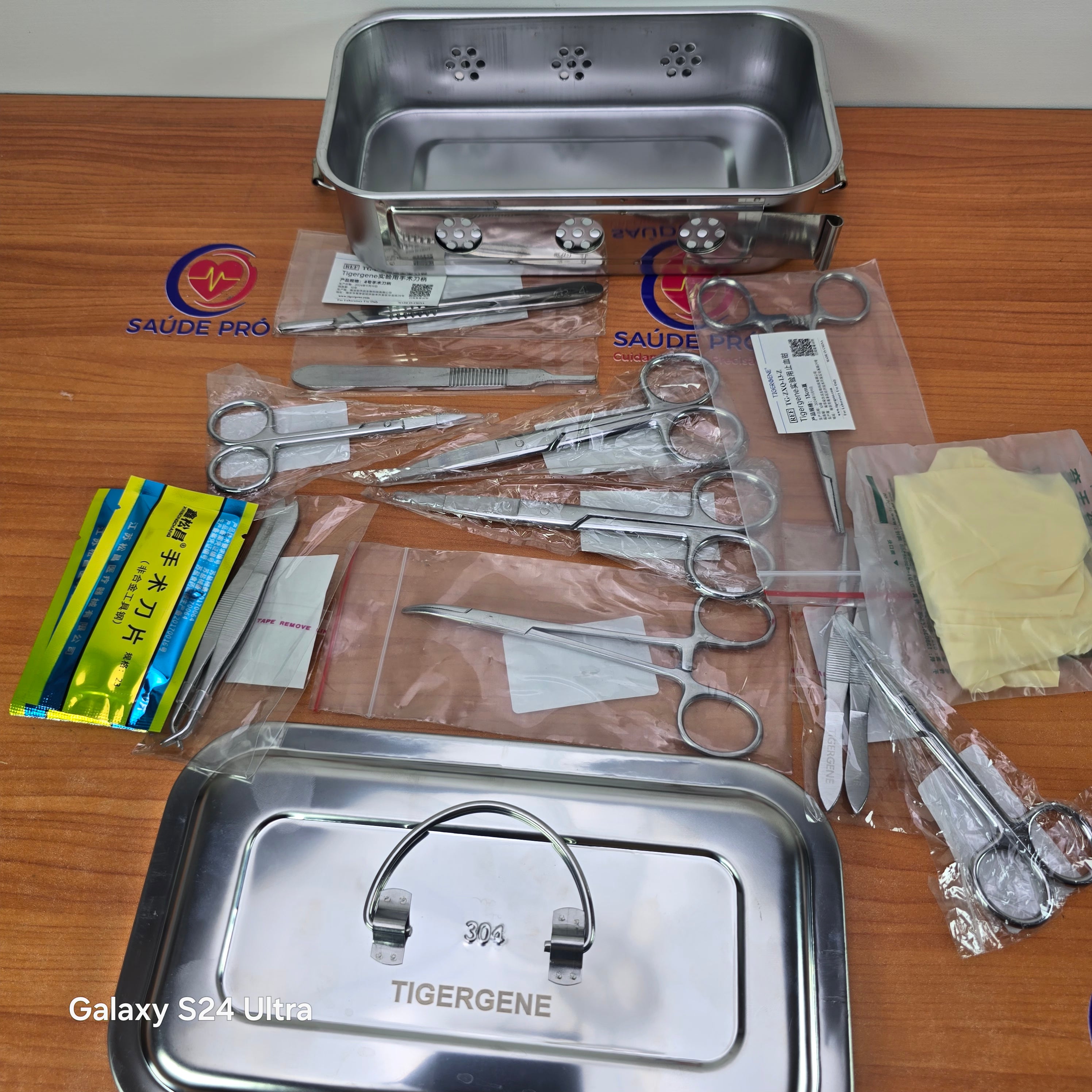 Kit Cirúrgico Completo com Caixa de Esterilização em Aço Inoxidável 304