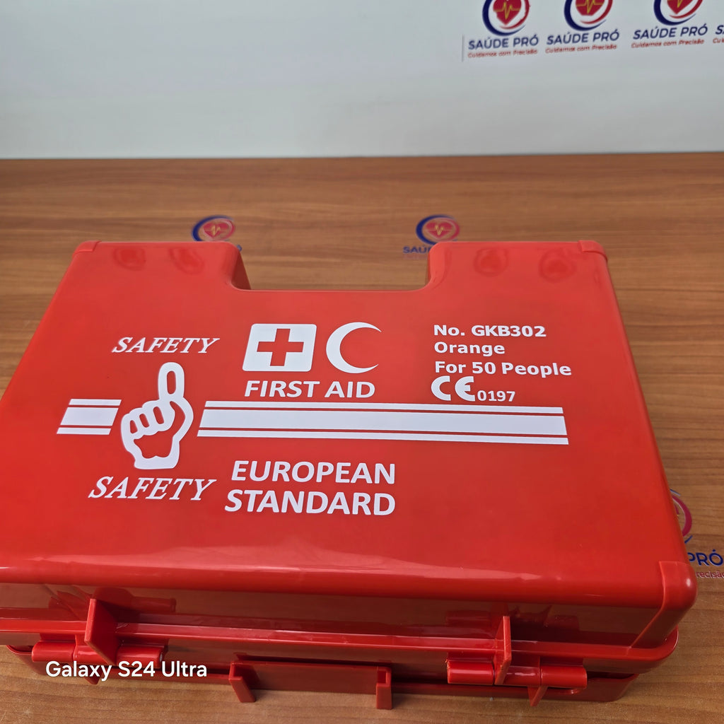 Kit de Primeiros Socorros Profissional para 50 Pessoas – Modelo GKB302 | Padrão Europeu CE
