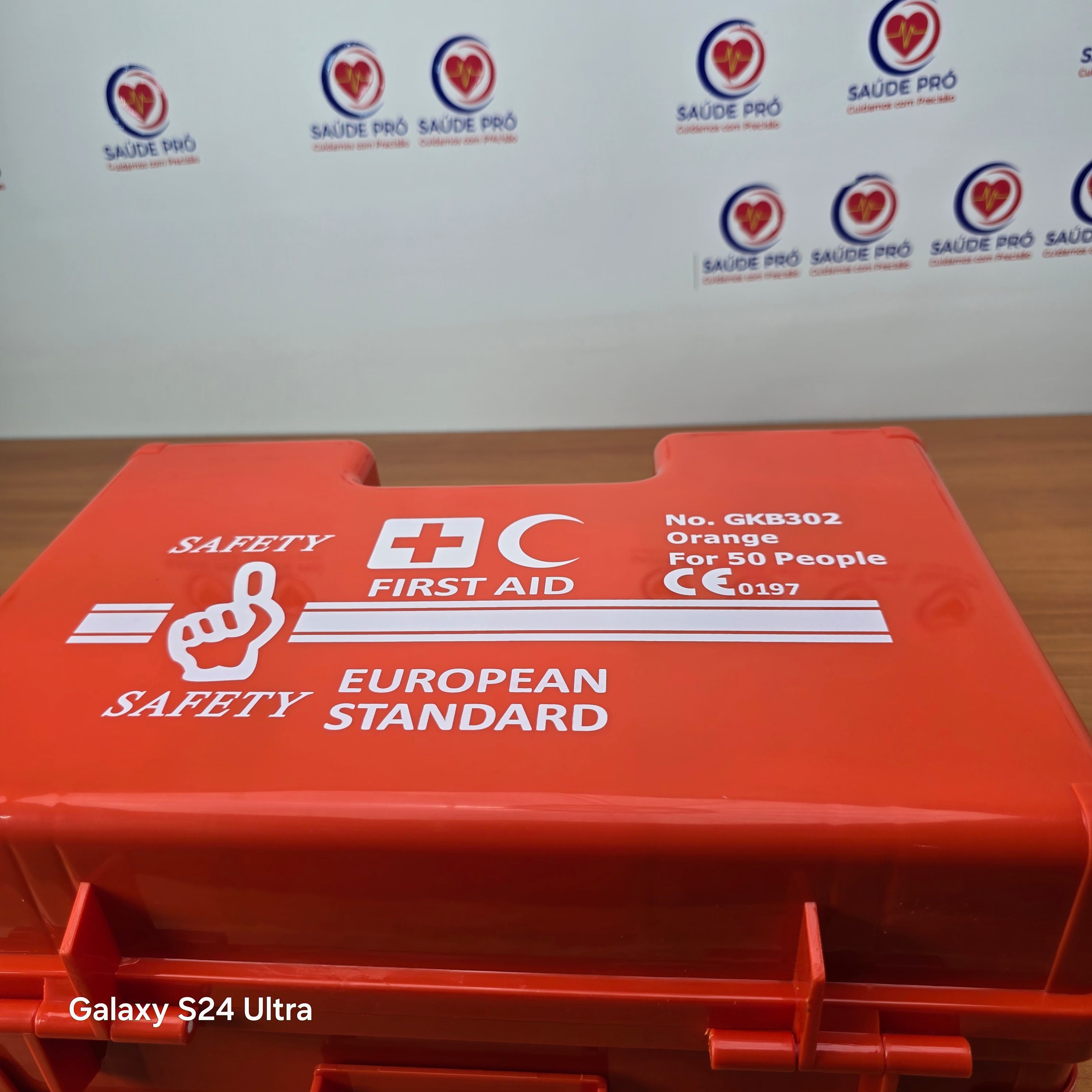 Kit de Primeiros Socorros Profissional para 50 Pessoas – Modelo GKB302 | Padrão Europeu CE
