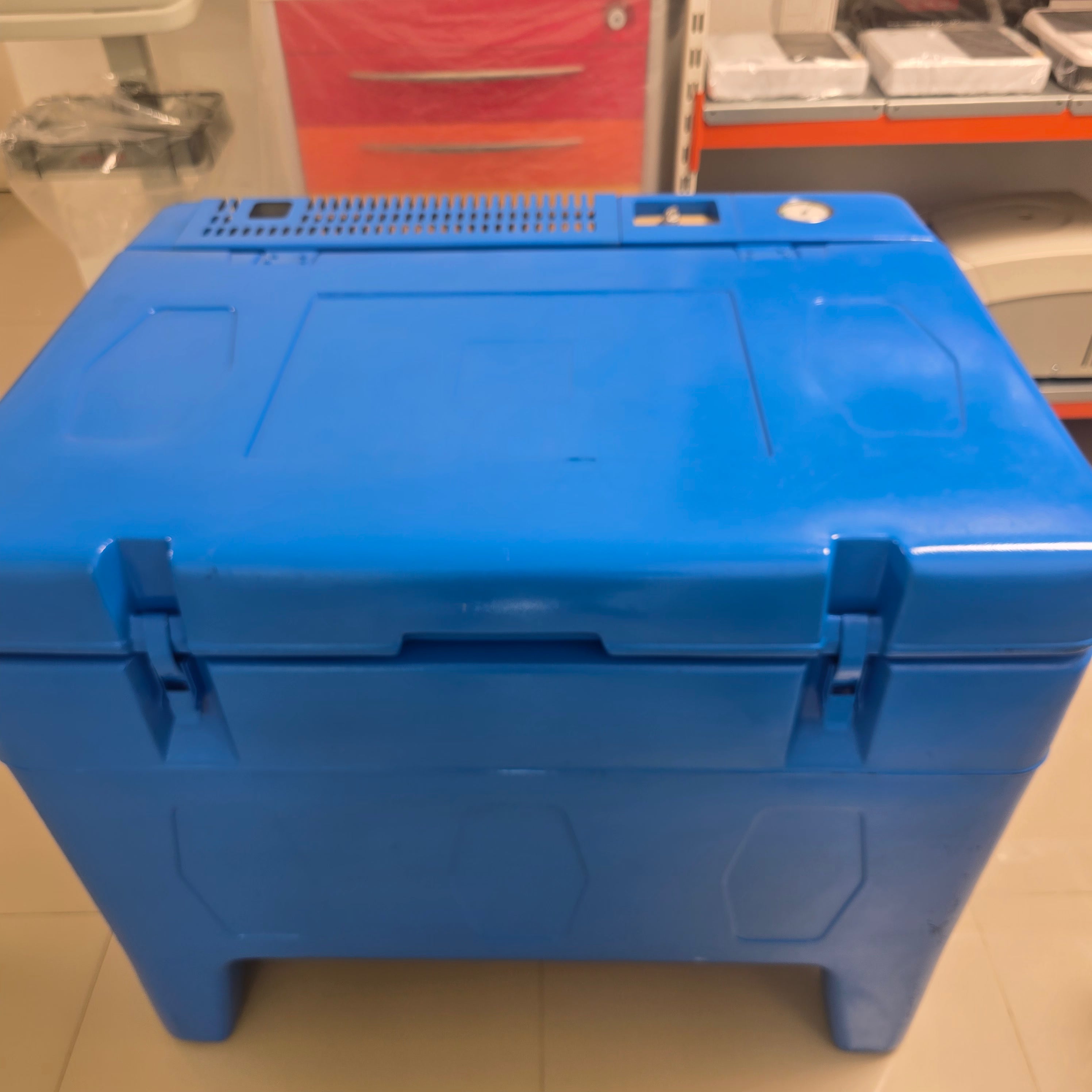 Refrigerador de Vacinas Dometic RCW 50 EK