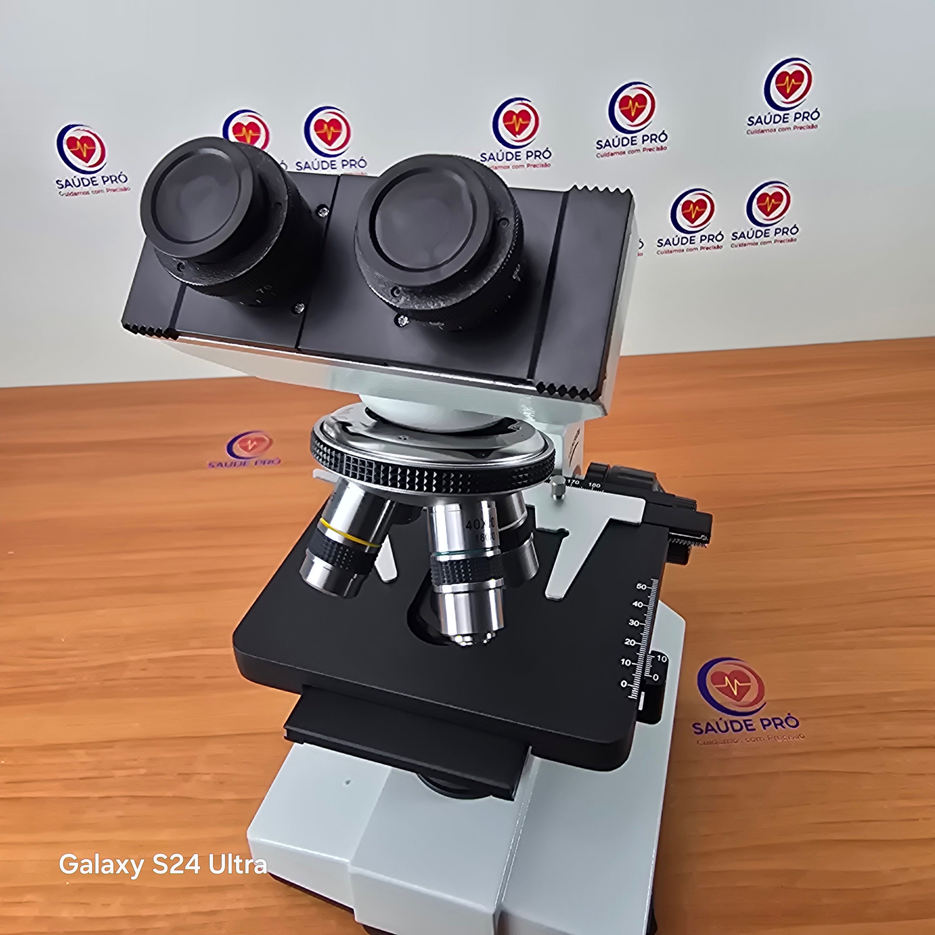 Microscópio Biológico Binocular XSZ-107BN