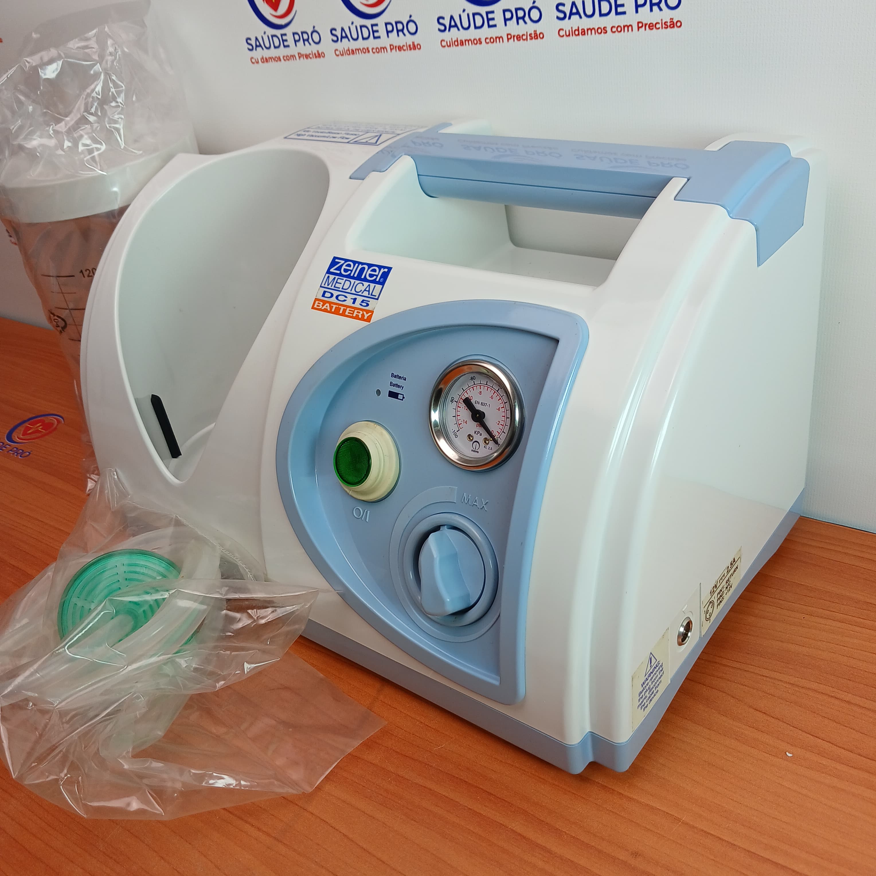 Aspirador de Secreções Zeiner Medical DC15